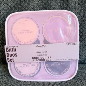 Danielle creations Body butter and scrub set - 5 piece set Pink Bath Duos